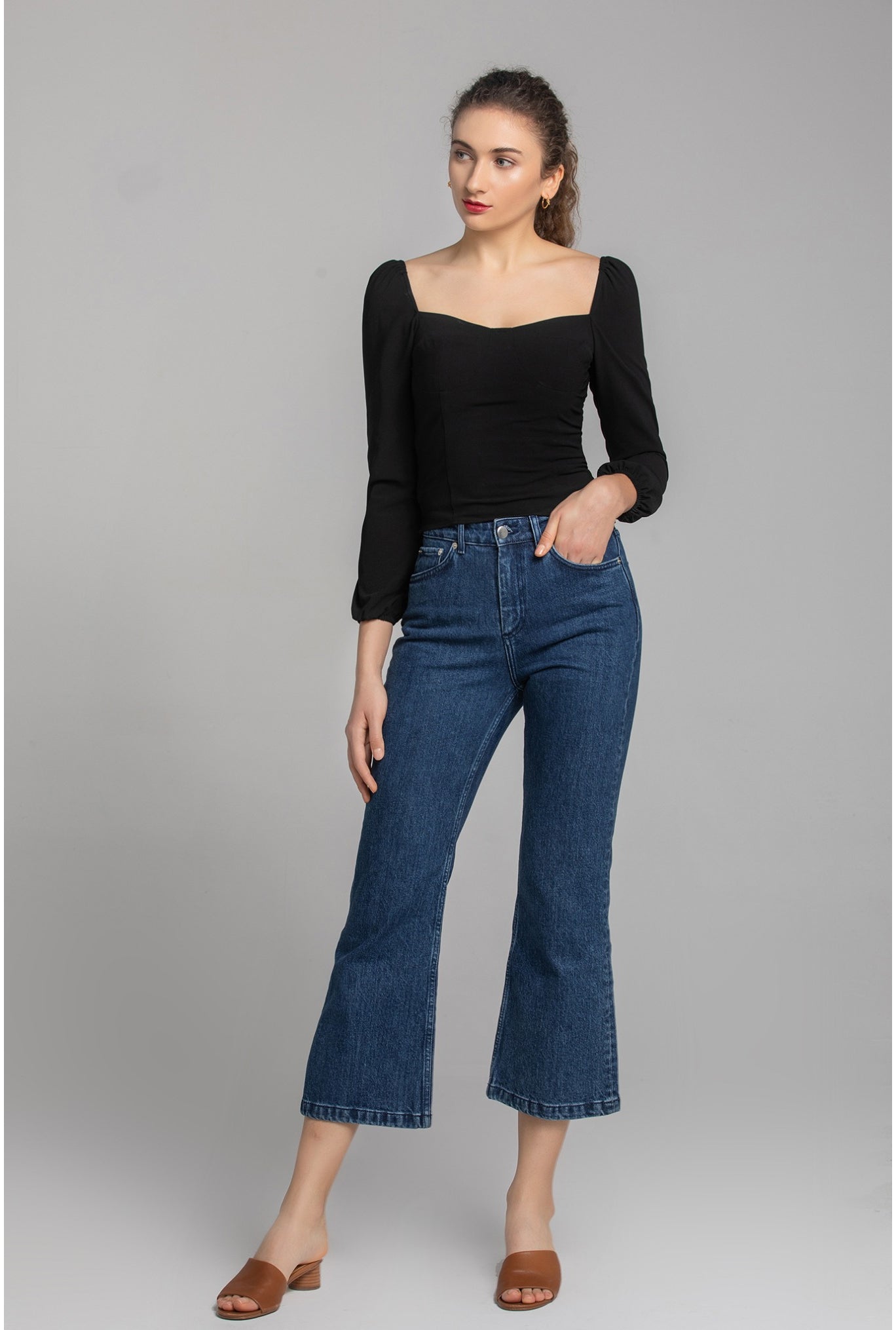 ハートネック トップス|スリムフィット サイドジップ スモックバック