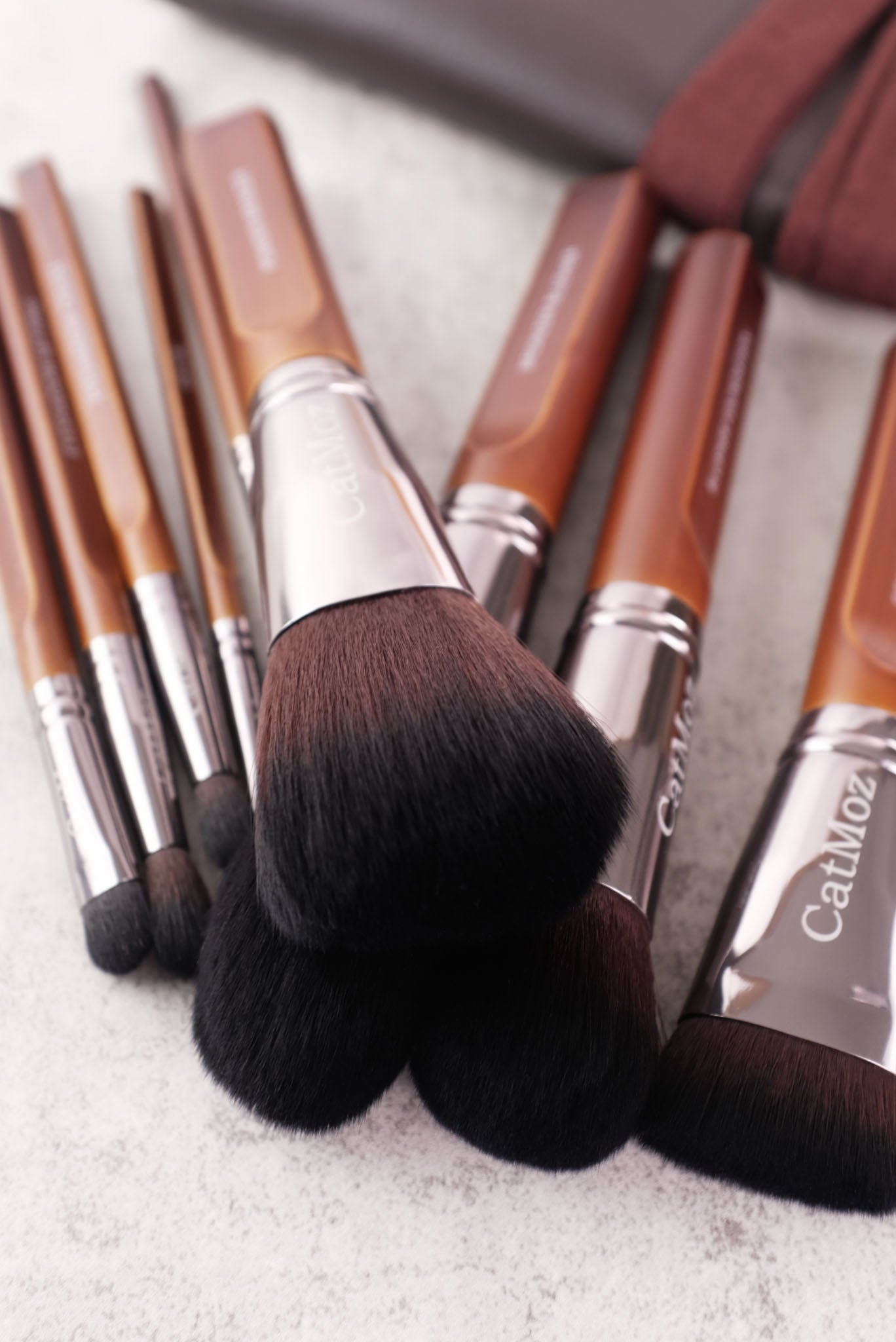 CatMoz メイクアップブラシ 基本9本セット|高密度バスファイバー ポーチ付き