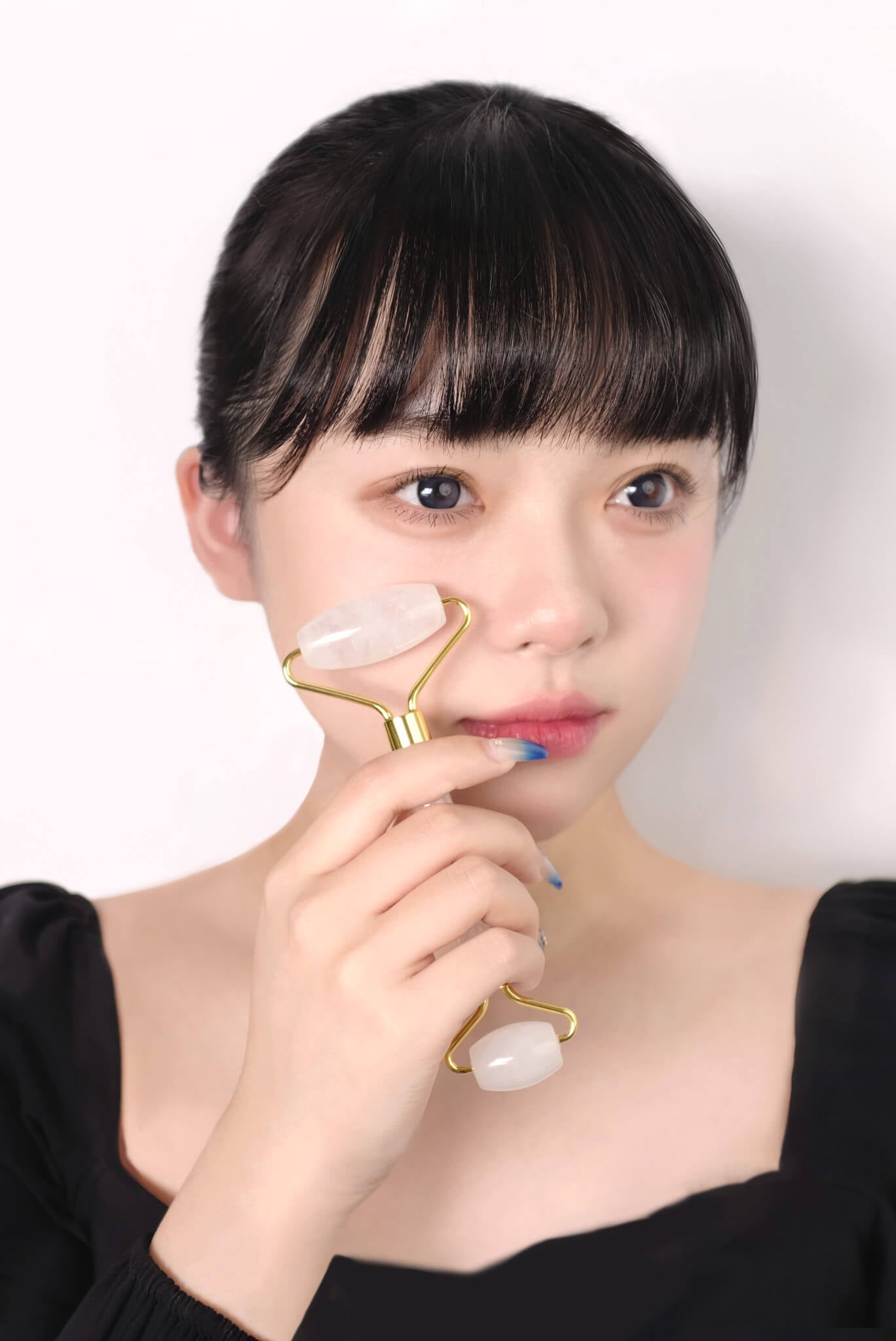 CatMoz フェイスシャルローラー ミルキークォーツ|むくみケアで肌印象トーンアップ・透明感