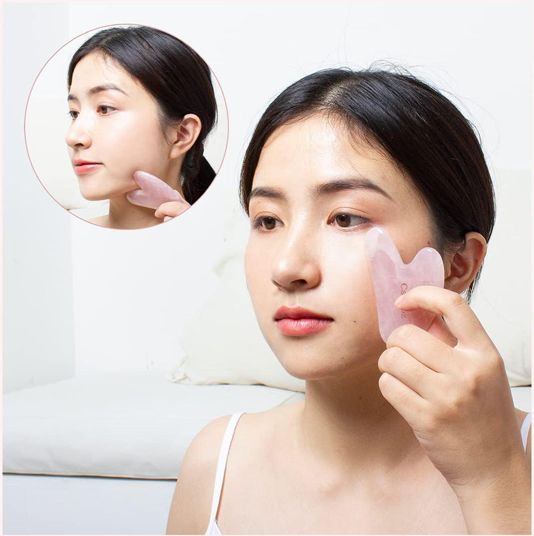 目元・小鼻横 ピンポイントケア 使用イメージ